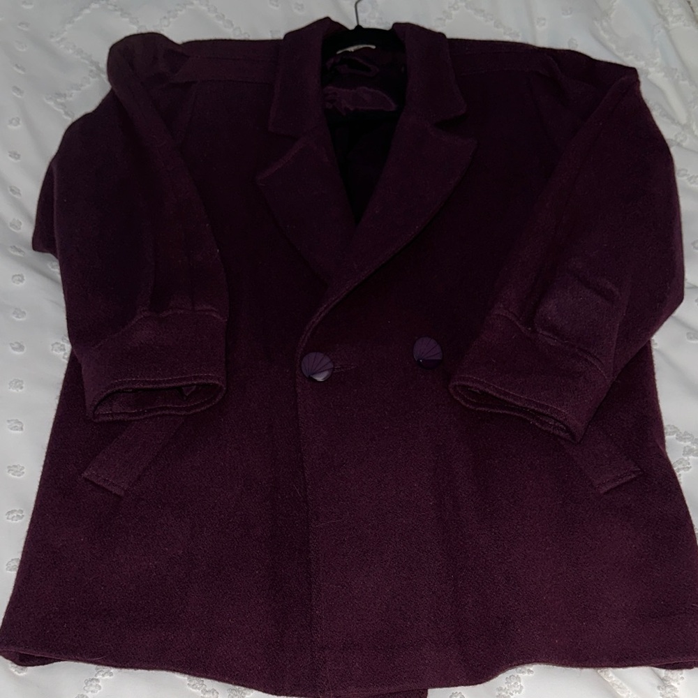 To all my Vintage girlies!!! Deep Purple Braefair Trench Coat